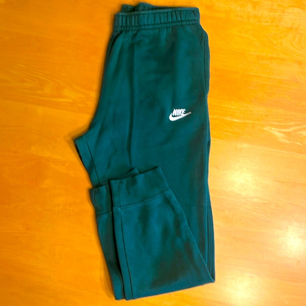 Nike joggers